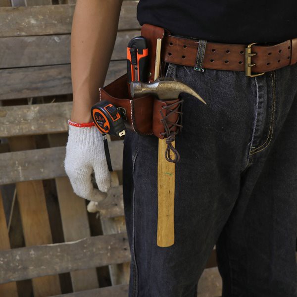 leather tape measure holder.JPG